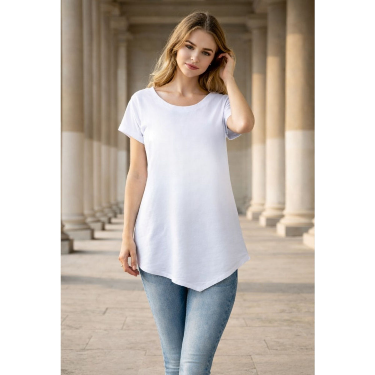 Tricou guler în V - Books
